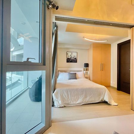 Uptown Parksuites Bgc Taguig Exterior foto