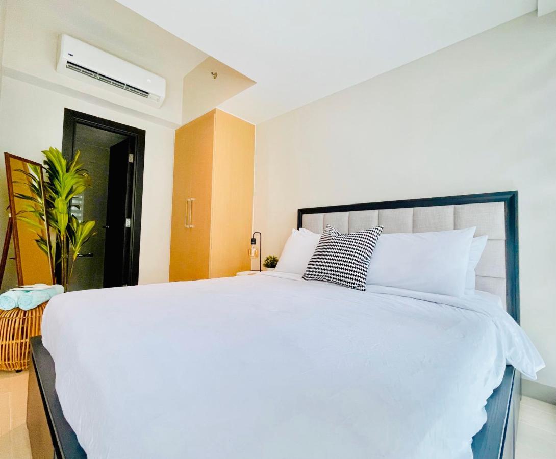 Uptown Parksuites Bgc Taguig Exterior foto